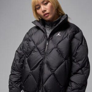 WOMEN'S - NIKE - JORDAN BROOKLY QUILTED PUFFER JACKET - MEDIUM - NWT